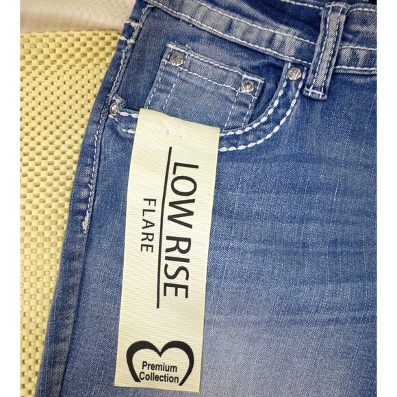 Sky Premium Collection Low Rise Flare Embroidered Skull & Floral Denim Jeans 11/ - Picture 9 of 15